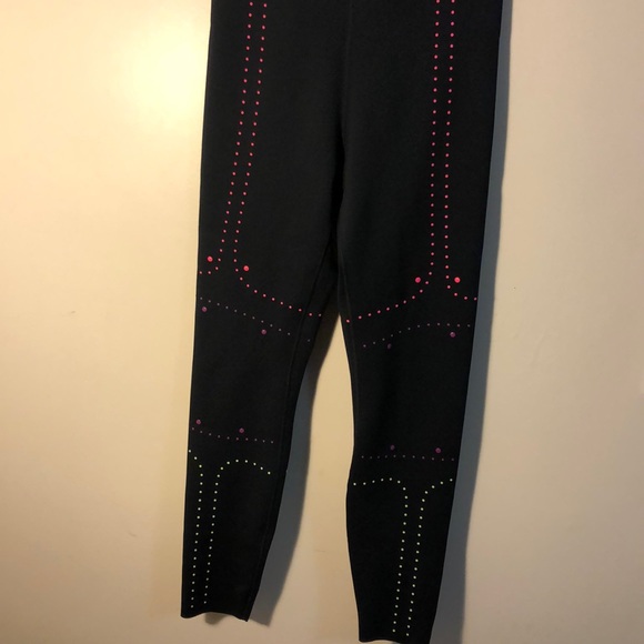 nike neon stud training tights